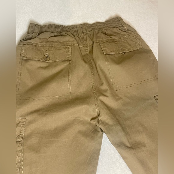 Men’s khaki Cargo Pants - Picture 5 of 7